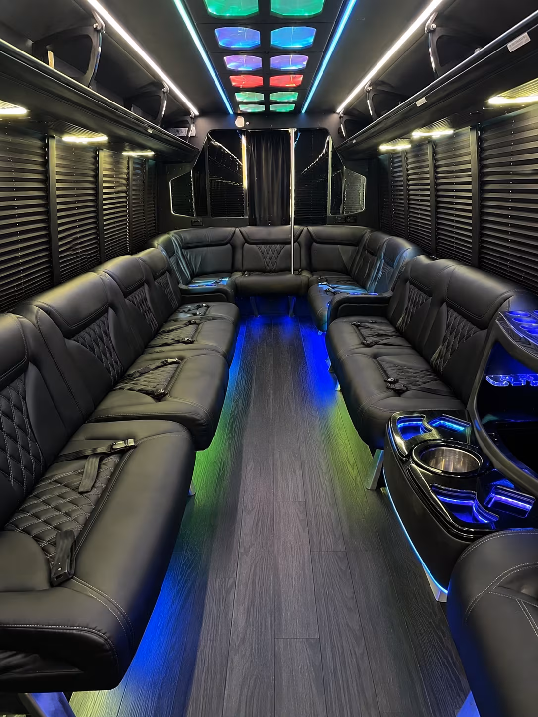 hollywood 20 passenger party bus interior