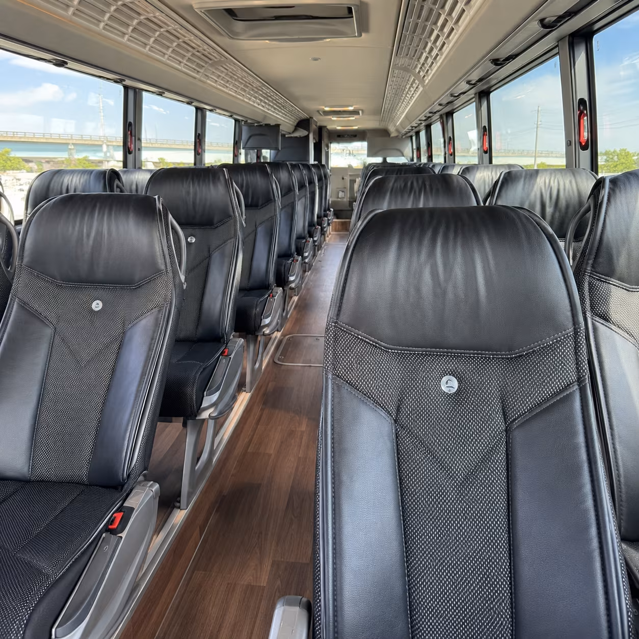 hollywood corporate charter bus rental