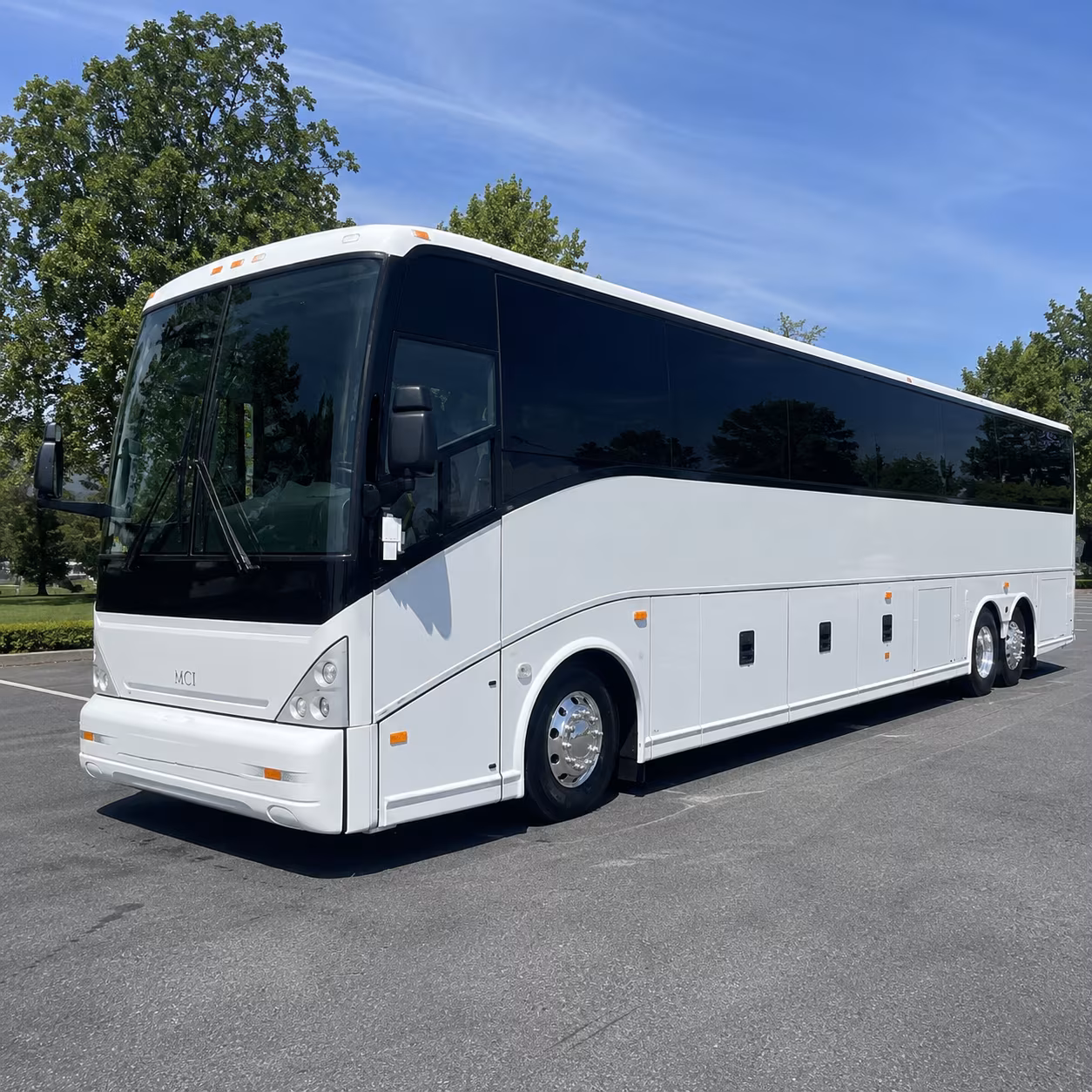 hollywood long distance charter bus rental