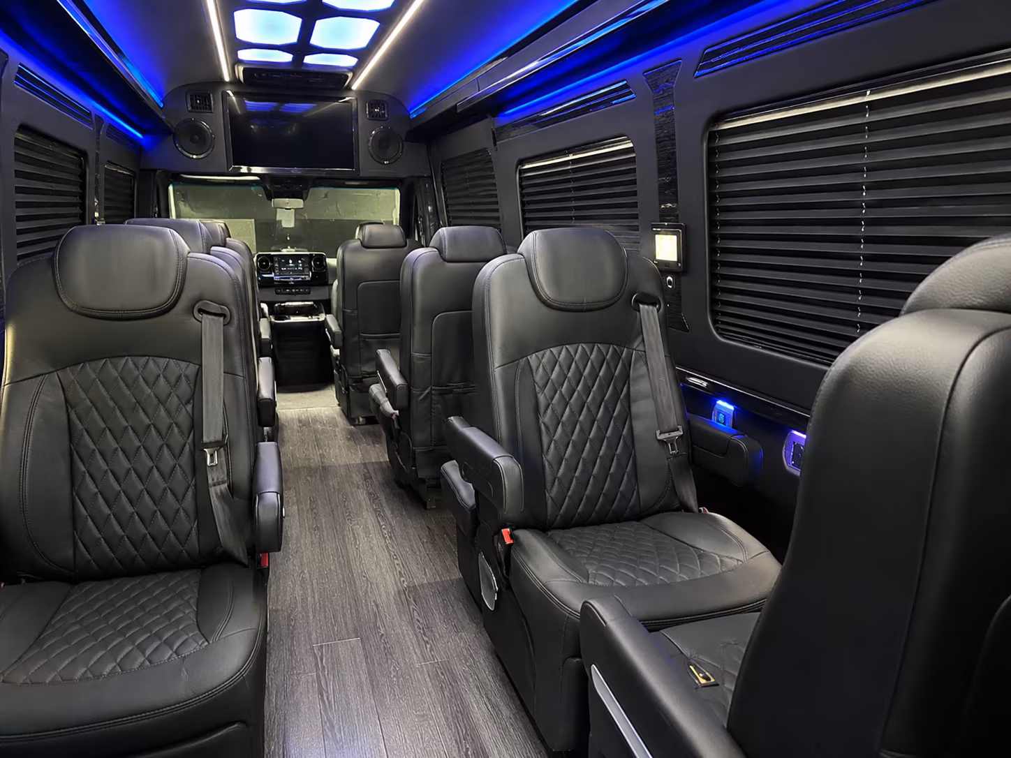 hollywood prom transportation onboard seating