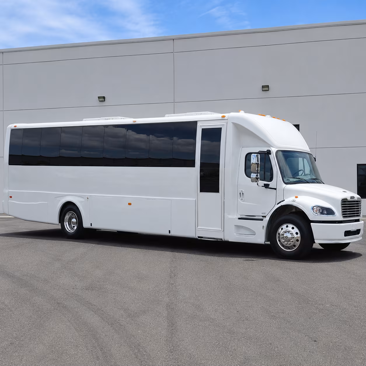 hollywood quinceanera sweet 16 party bus rental