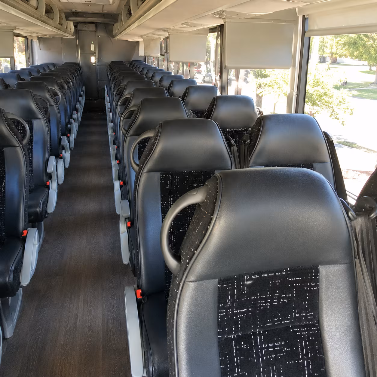 hollywood sporting event charter bus rental