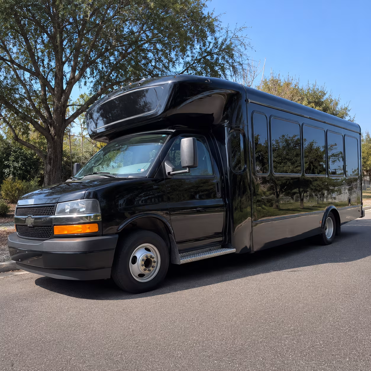 prom night pre party and after party bus rentals in hollywood
