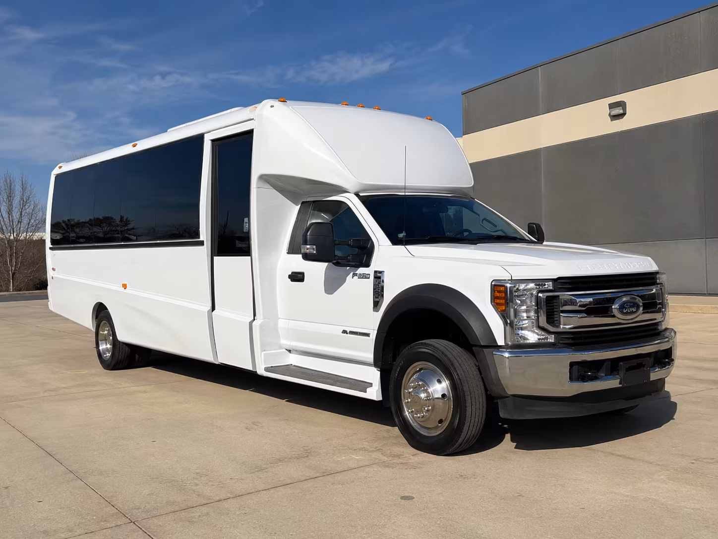 reserve transportation for your next airport transfer 3