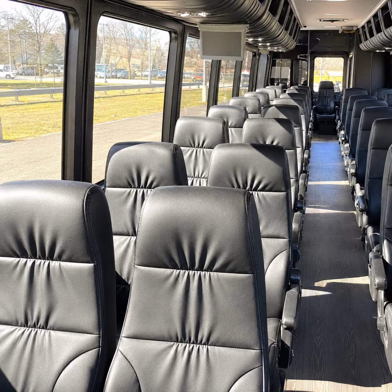 why rent using hollywoodminibuscompany com